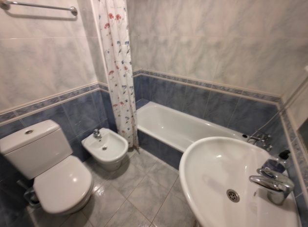 Wederverkoop - Appartement - Torrevieja - Torrevieja Centro