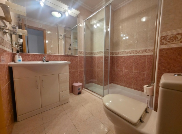 Wederverkoop - Appartement - Torrevieja - Torrevieja Centro
