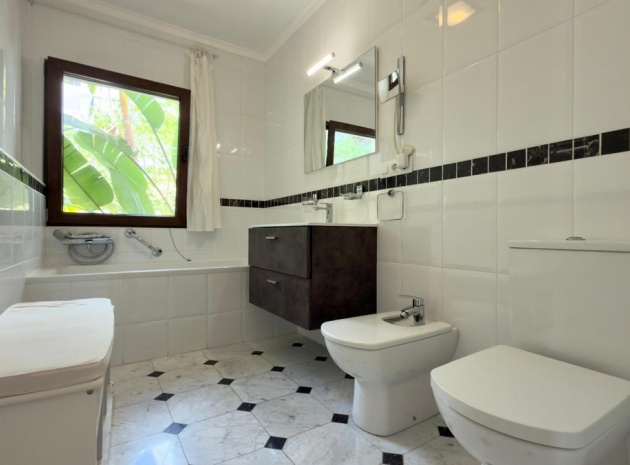 Wederverkoop - Villa - Altea - Altea Centro