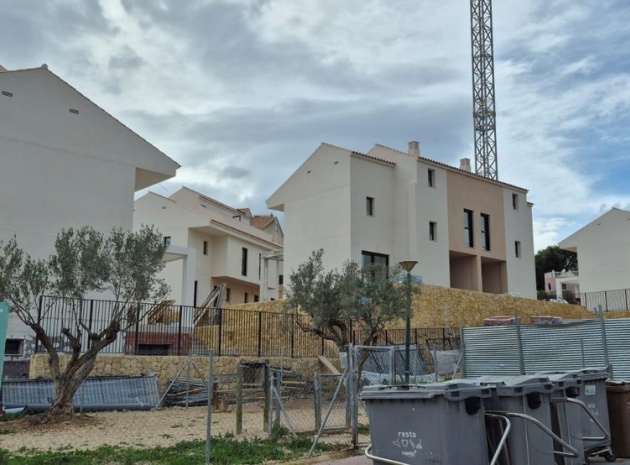 Resale - Villa - La Nucia - La Nucia Centro