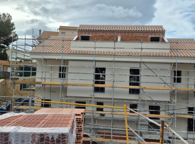 Resale - Villa - La Nucia - La Nucia Centro