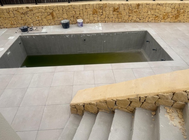 Resale - Villa - La Nucia - La Nucia Centro