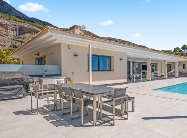 Återförsäljning - Villa - Altea - Altea Centro