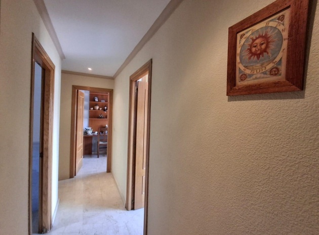 Wederverkoop - Villa - La Nucia - La Nucia Centro
