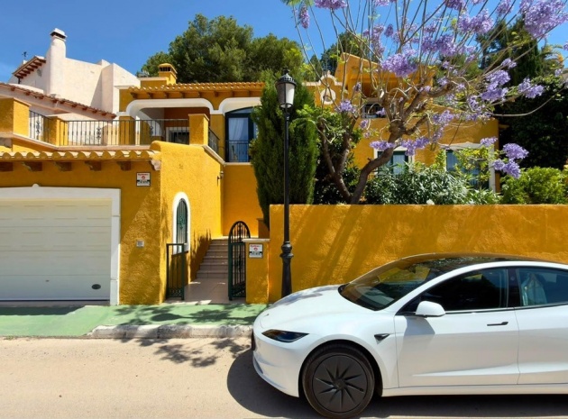 Resale - Villa - Altea - Altea Centro