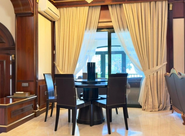 Resale - Villa - Altea - Altea Centro