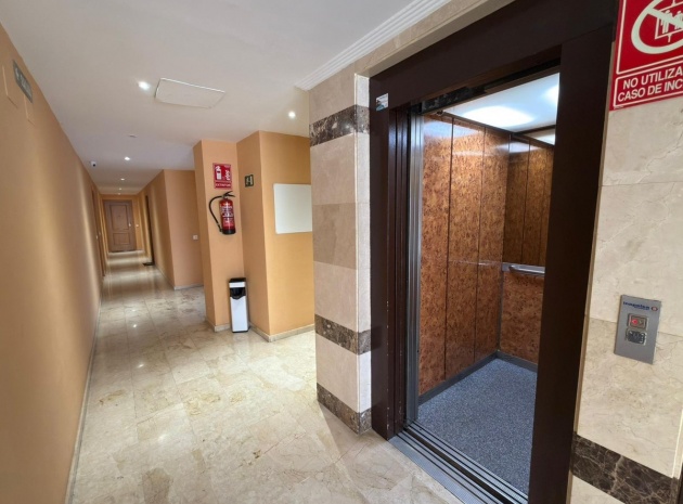 Wiederverkauf - Wohnung - Villajoyosa - Villajoyosa Centro