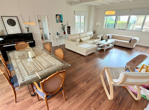 Wiederverkauf - Villa - La Nucia - La Nucia Centro