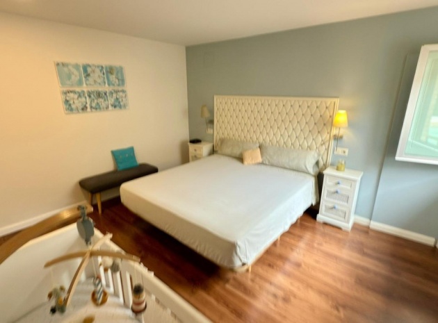 Wiederverkauf - Villa - La Nucia - La Nucia Centro