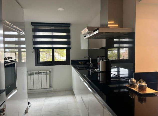 Resale - Villa - Finestrat