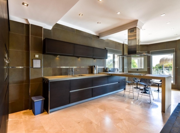 Resale - Villa - Benissa - Benissa Centro