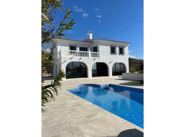 Wederverkoop - Villa - Villajoyosa - Villajoyosa Centro