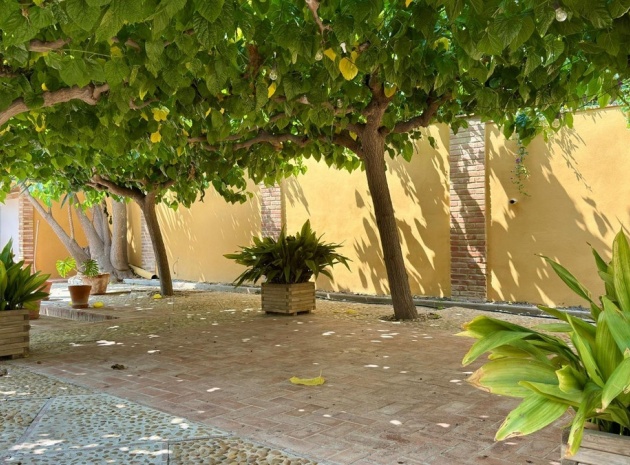 Wederverkoop - Villa - Alicante - Alicante Centro