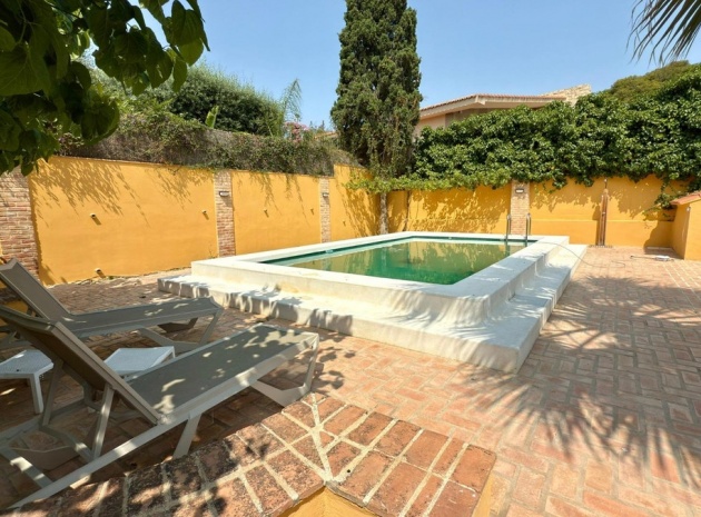 Wederverkoop - Villa - Alicante - Alicante Centro
