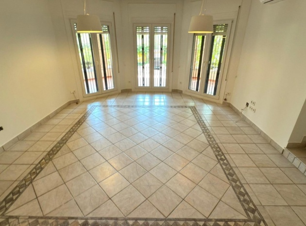 Wederverkoop - Villa - Alicante - Alicante Centro