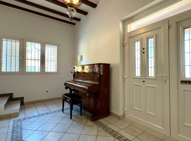 Wederverkoop - Villa - Alicante - Alicante Centro