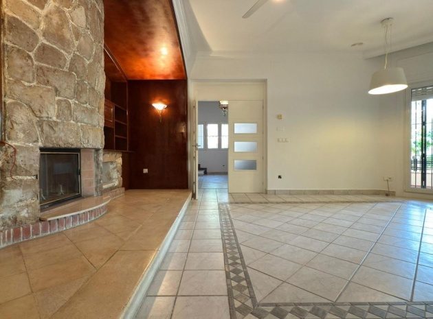 Wederverkoop - Villa - Alicante - Alicante Centro