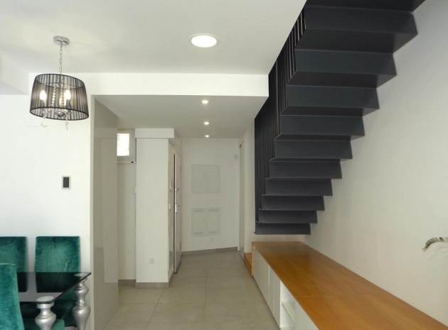 Resale - Apartment - Villajoyosa - Villajoyosa Centro