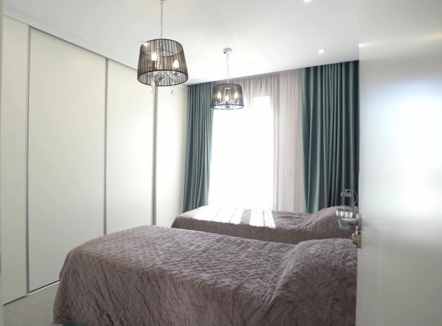 Resale - Apartment - Villajoyosa - Villajoyosa Centro