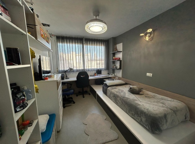 Resale - Apartment - Villajoyosa - Villajoyosa Centro