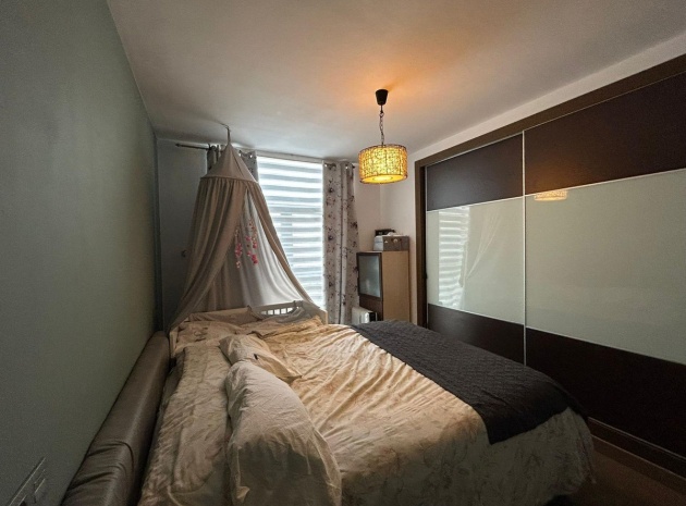 Wiederverkauf - Wohnung - La Nucia - La Nucia Centro