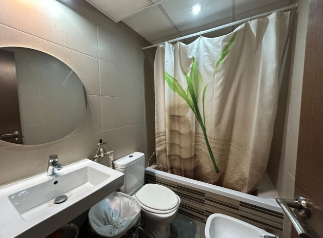 Wiederverkauf - Wohnung - La Nucia - La Nucia Centro