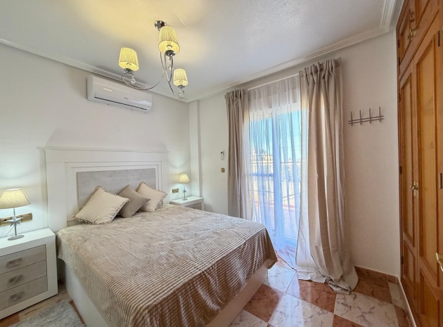 Resale - Villa - Villamartin - pinada golf