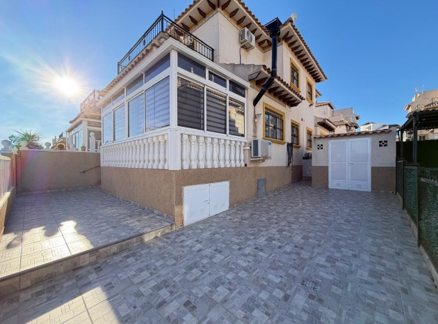 Resale - Villa - Villamartin - pinada golf
