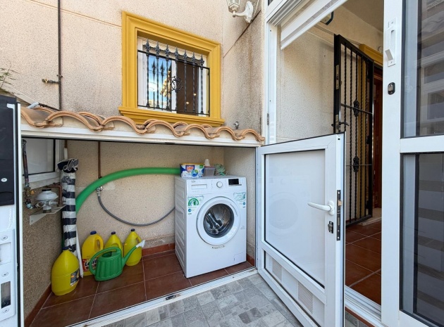 Resale - Villa - Villamartin - pinada golf