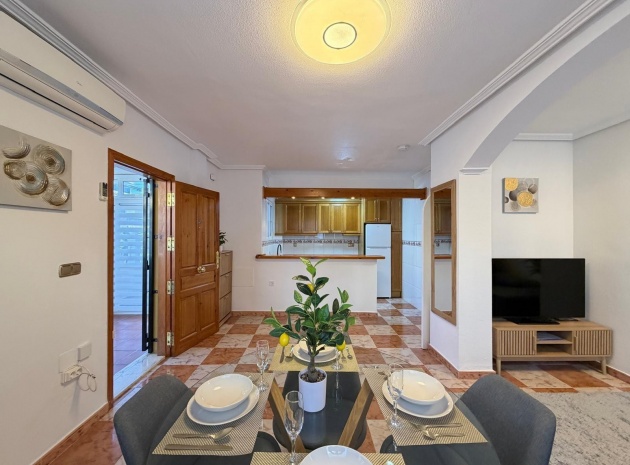 Resale - Villa - Villamartin - pinada golf