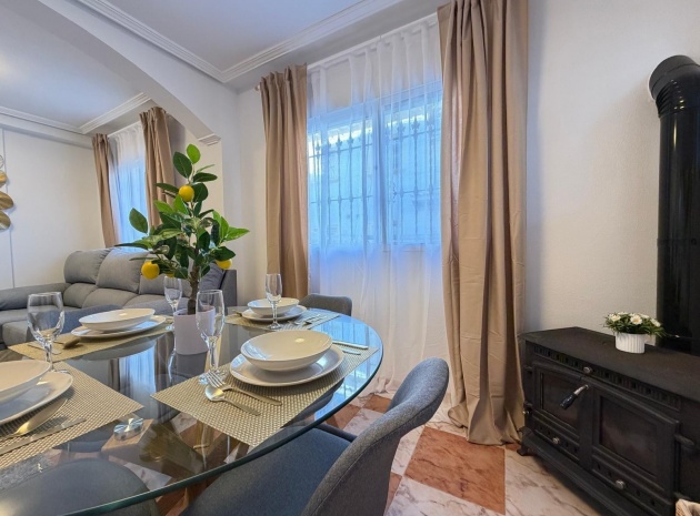 Resale - Villa - Villamartin - pinada golf