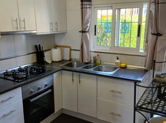 Resale - Townhouse - Villamartin - verdemar
