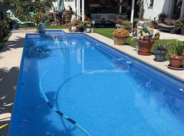 Wiederverkauf - Villa - Torrevieja - Torrevieja Centro
