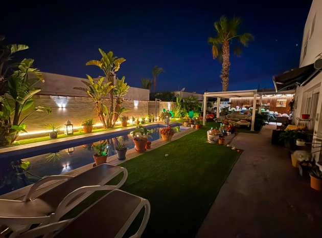 Wiederverkauf - Villa - Torrevieja - Torrevieja Centro