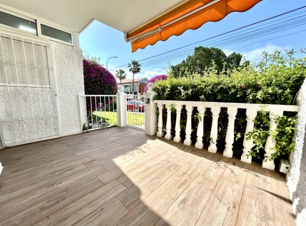 Återförsäljning - Lägenhet - Orihuela - Villamartin