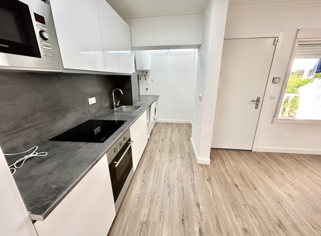 Återförsäljning - Lägenhet - Orihuela - Villamartin