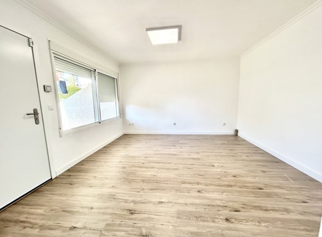 Återförsäljning - Lägenhet - Orihuela - Villamartin