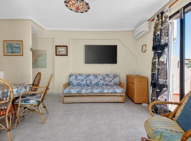 Revente - Appartement - Punta Prima