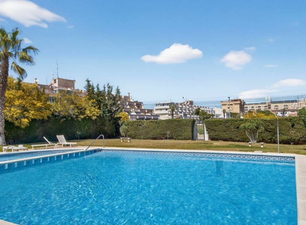 Revente - Appartement - Punta Prima