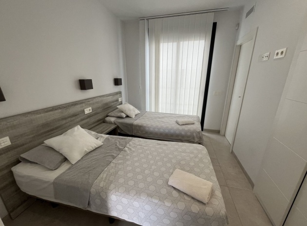Resale - Townhouse - Villamartin