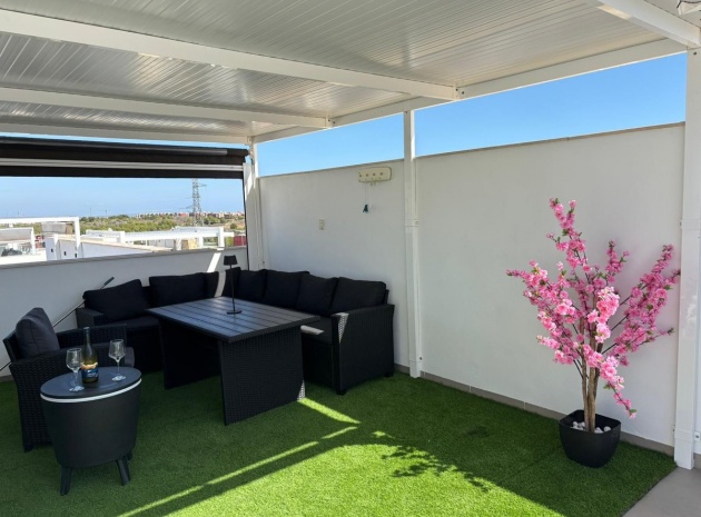 Resale - Townhouse - Villamartin