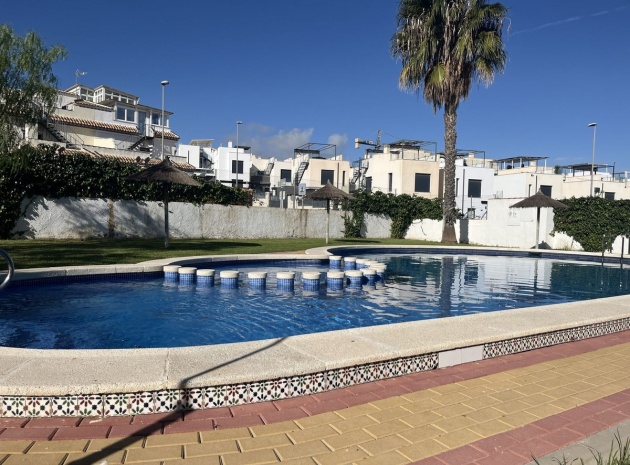 Resale - Townhouse - Villamartin