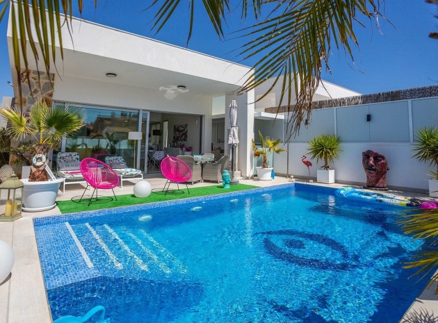 Revente - Villa - Torrevieja - El Chaparral