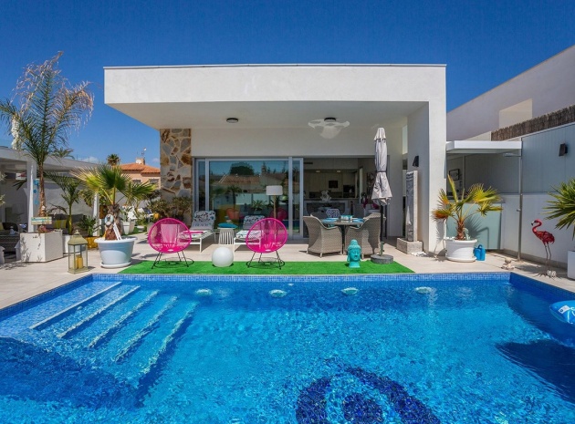 Revente - Villa - Torrevieja - El Chaparral