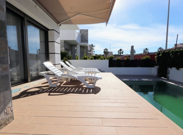 Återförsäljning - Villa - Los Alcazares - Los Alcazares Centro