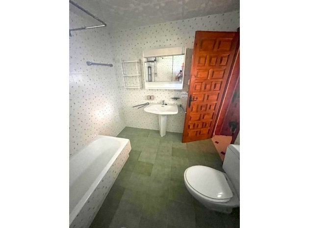 Resale - Villa - Calpe - Calpe Centro