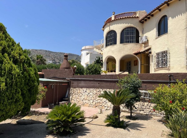 Resale - Villa - Calpe - Calpe Centro