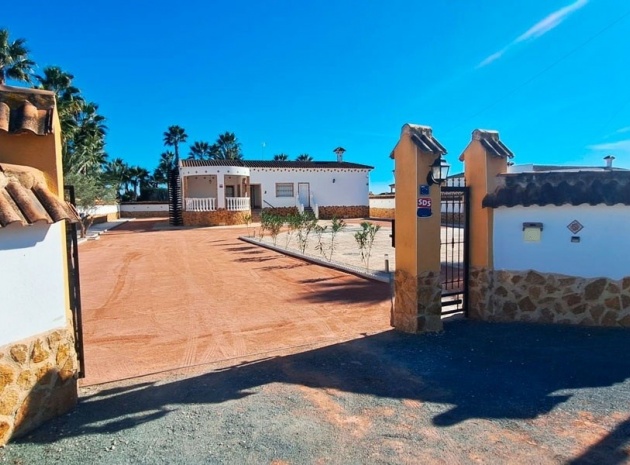 Wiederverkauf - Villa - Catral - Catral Centro