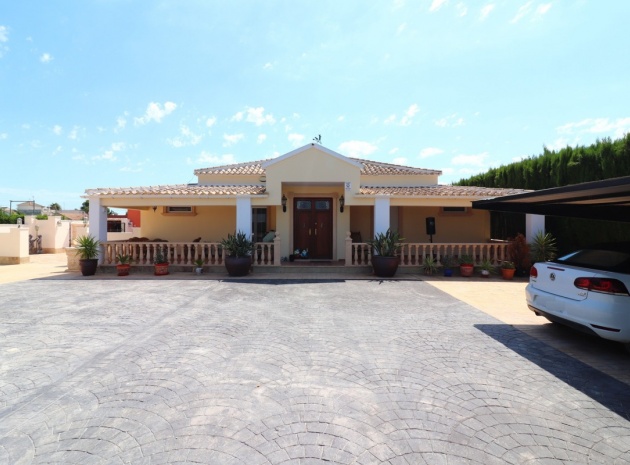 Wiederverkauf - Villa - Almoradi - Heredades