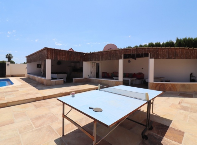 Wiederverkauf - Villa - Almoradi - Heredades